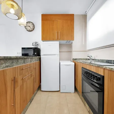 Paseo De La Brisa Nest Apartment *